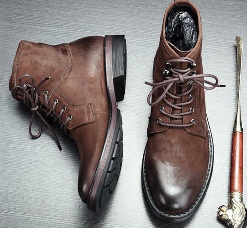 non slip chukka boots